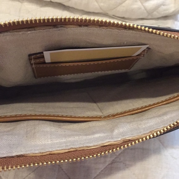 Michael Kors large clutch - Picture 5 of 5